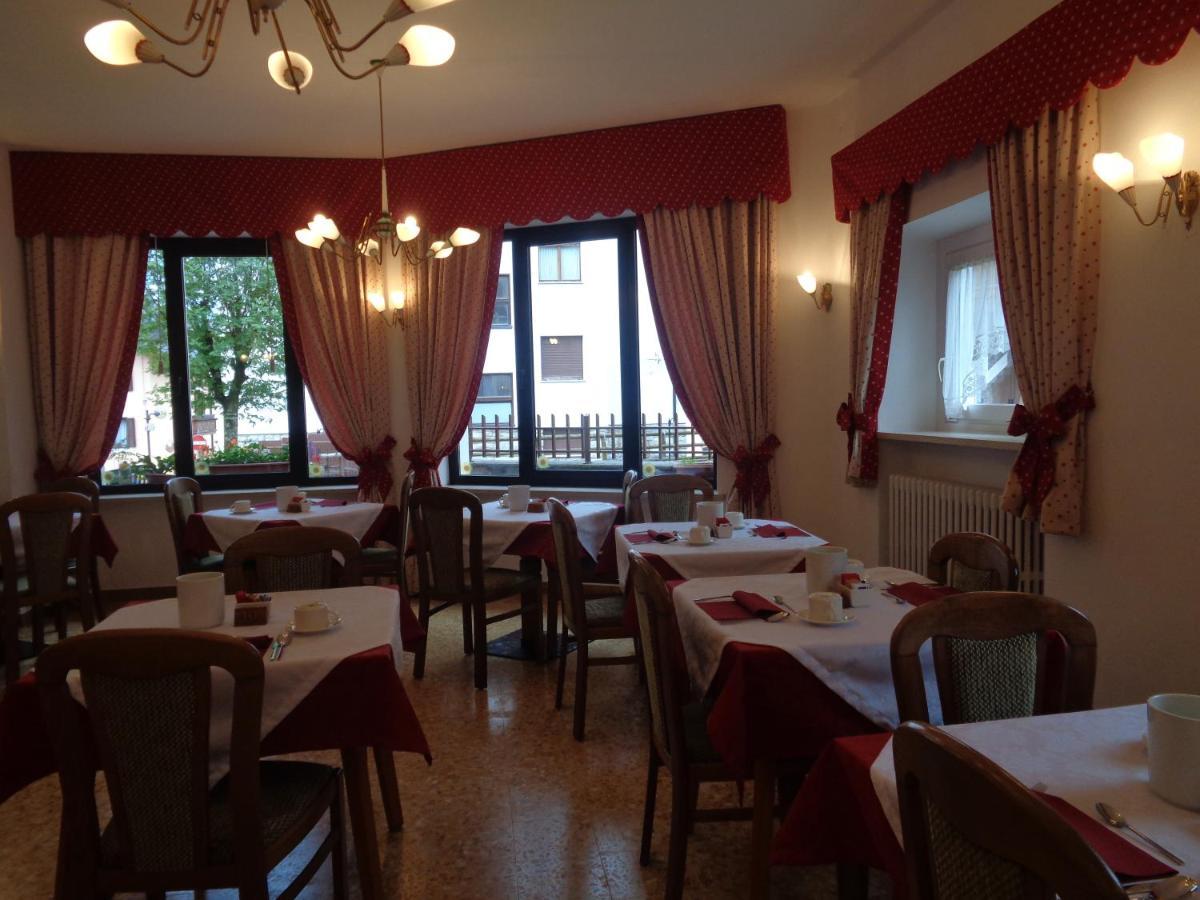 Hotel Garni Suisse San Martino Di Castrozza Zewnętrze zdjęcie