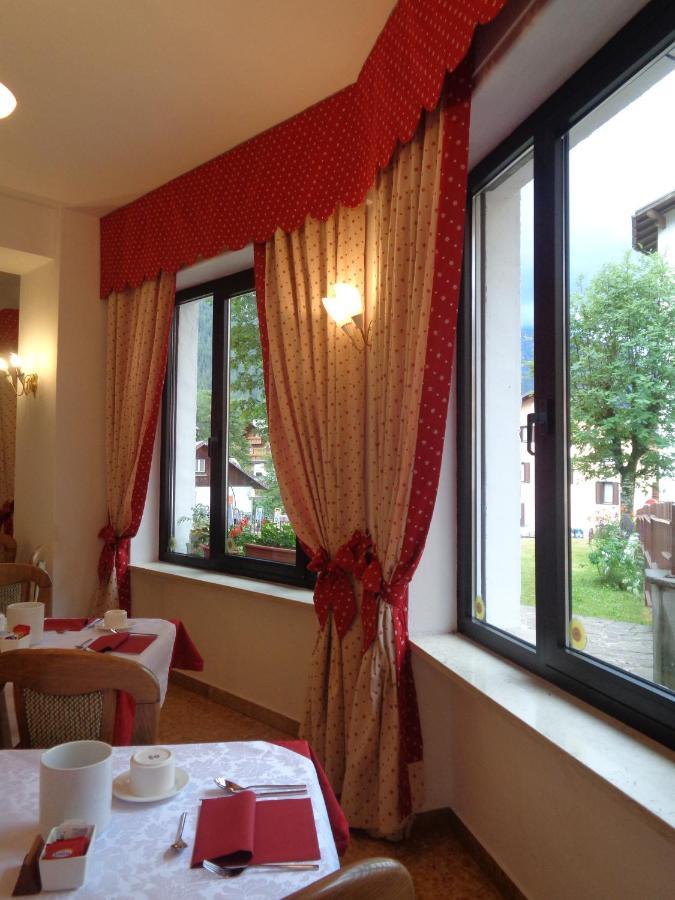 Hotel Garni Suisse San Martino Di Castrozza Zewnętrze zdjęcie